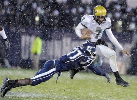 40168_south_florida_connecticut_football_medium